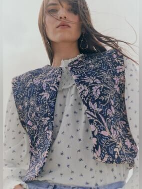 Mango Floral Quilted Cotton Gilet Vest Navy/Lilac Size Small NWOT Cottagecore